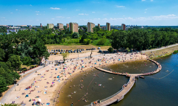 que ver y hacer en radom